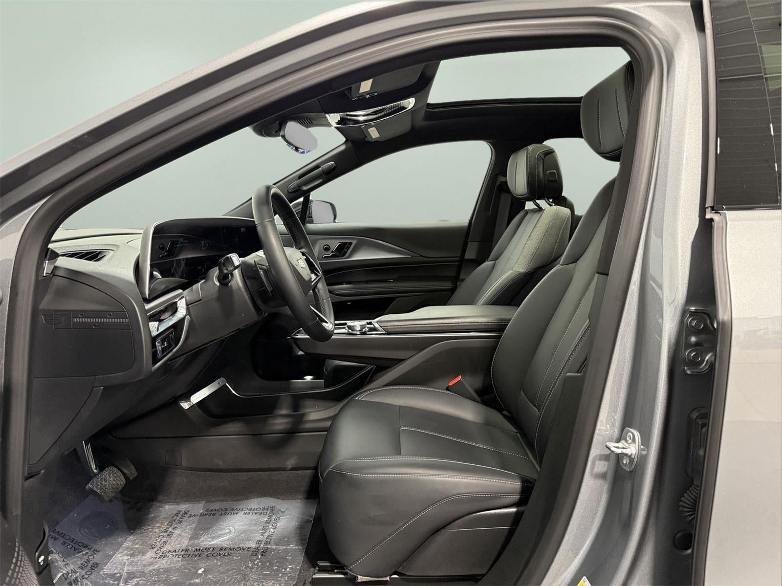 2024 Cadillac LYRIQ Tech RWD