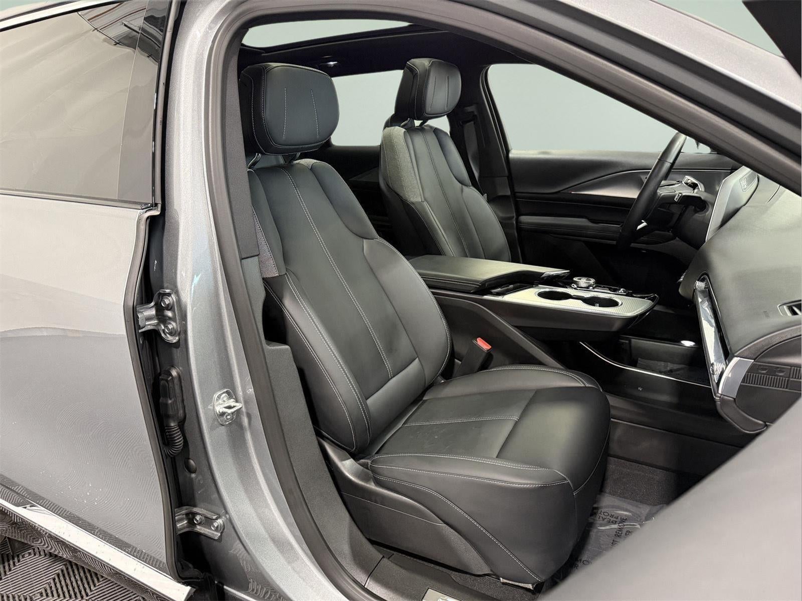 2024 Cadillac LYRIQ Tech RWD