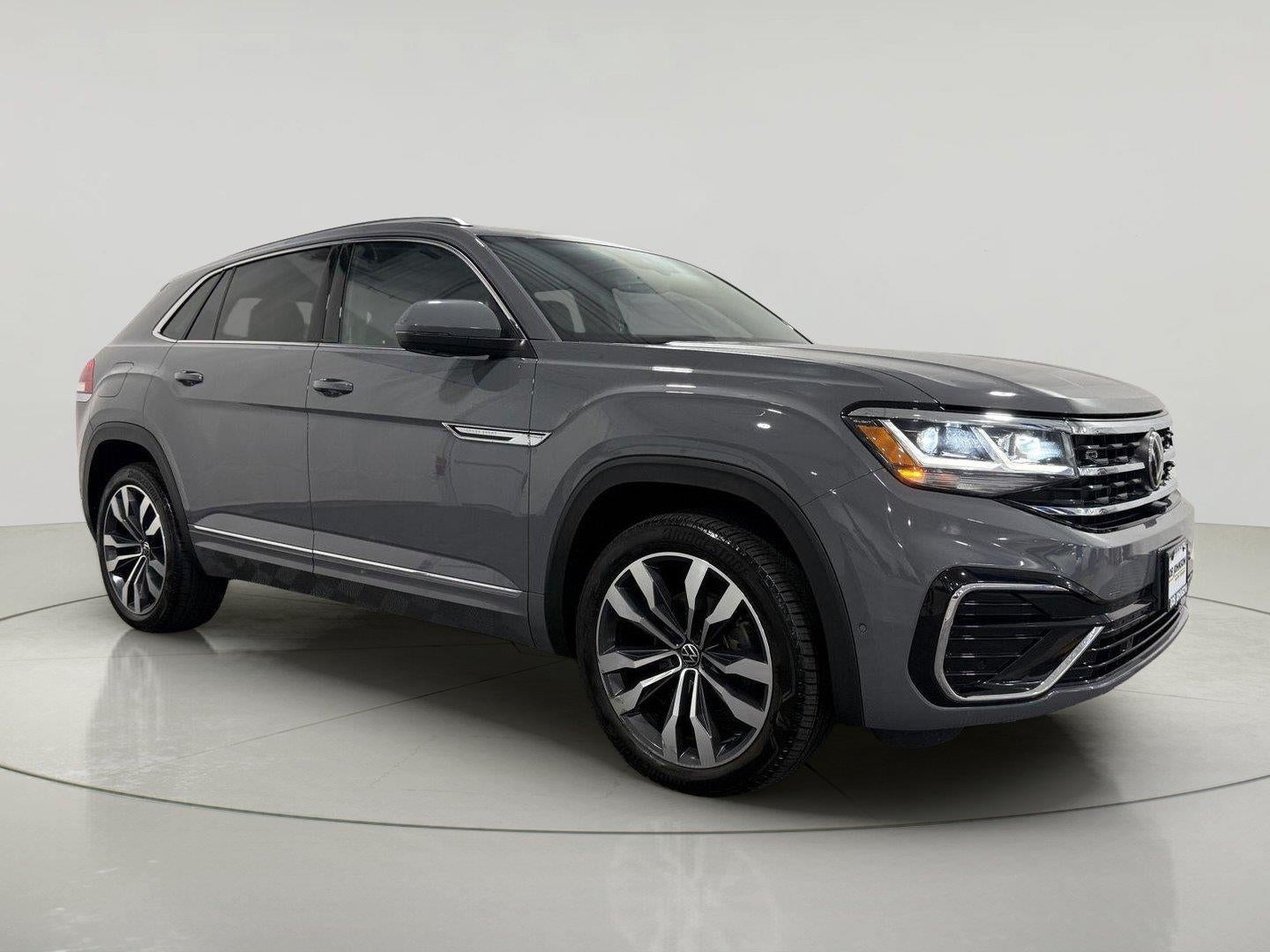 2022 Volkswagen Atlas Cross Sport 3.6L V6 SEL Premium R-Line
