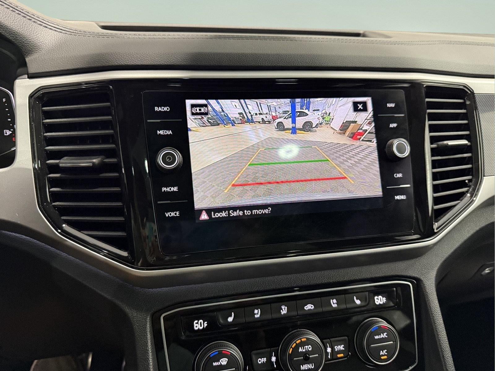 2022 Volkswagen Atlas Cross Sport 3.6L V6 SEL Premium R-Line