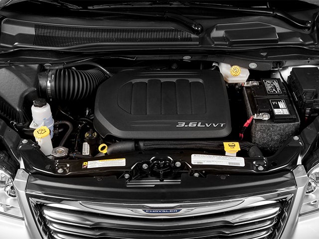 2014 Chrysler Town & Country Touring