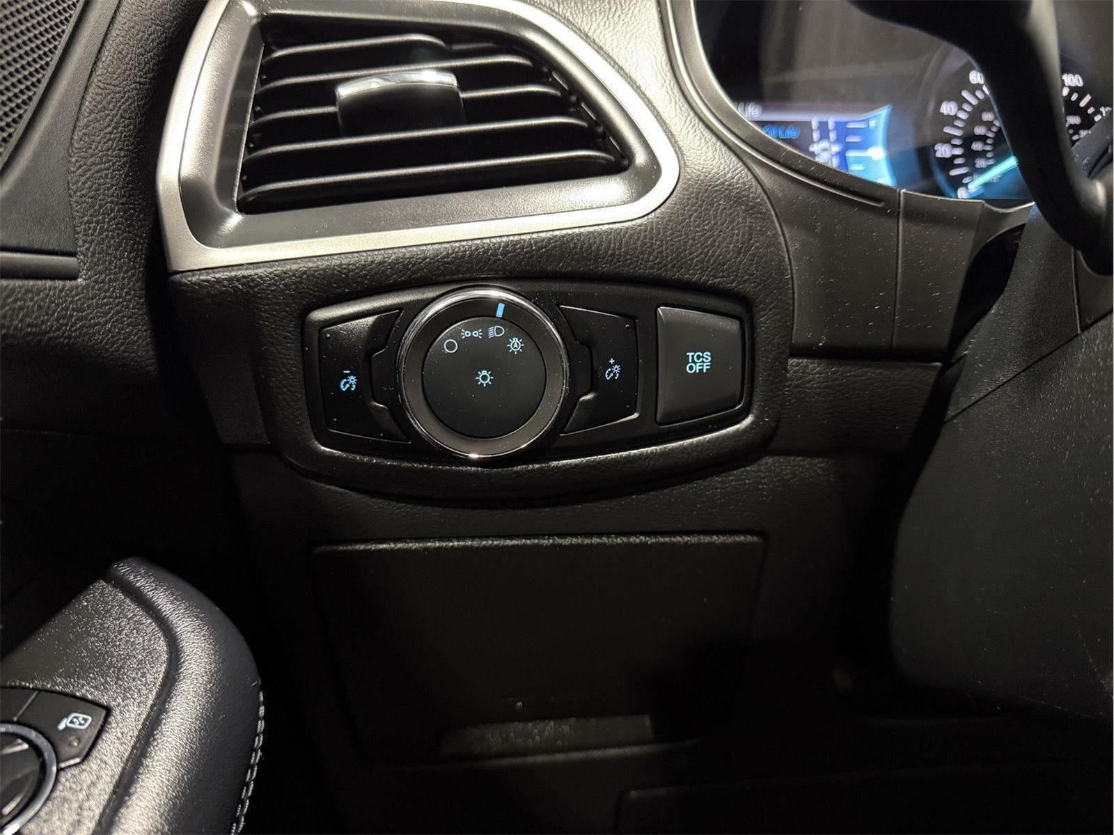 2024 Ford Edge SE