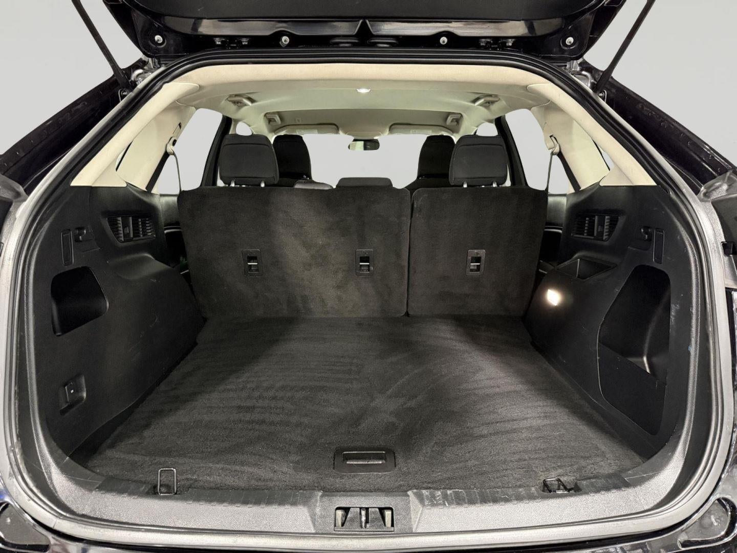 2024 Ford Edge SE