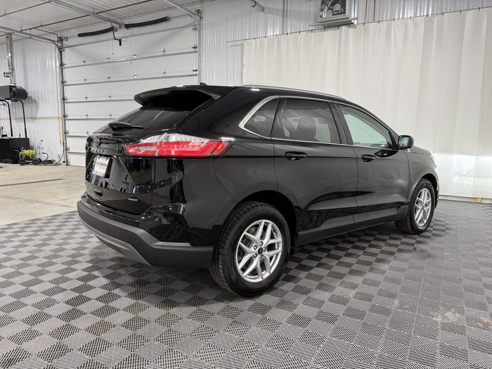 2021 Ford Edge SEL