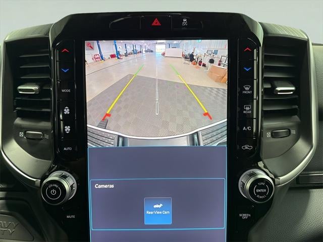 2025 RAM 2500 Big Horn Crew Cab 4x4 6'4' Box