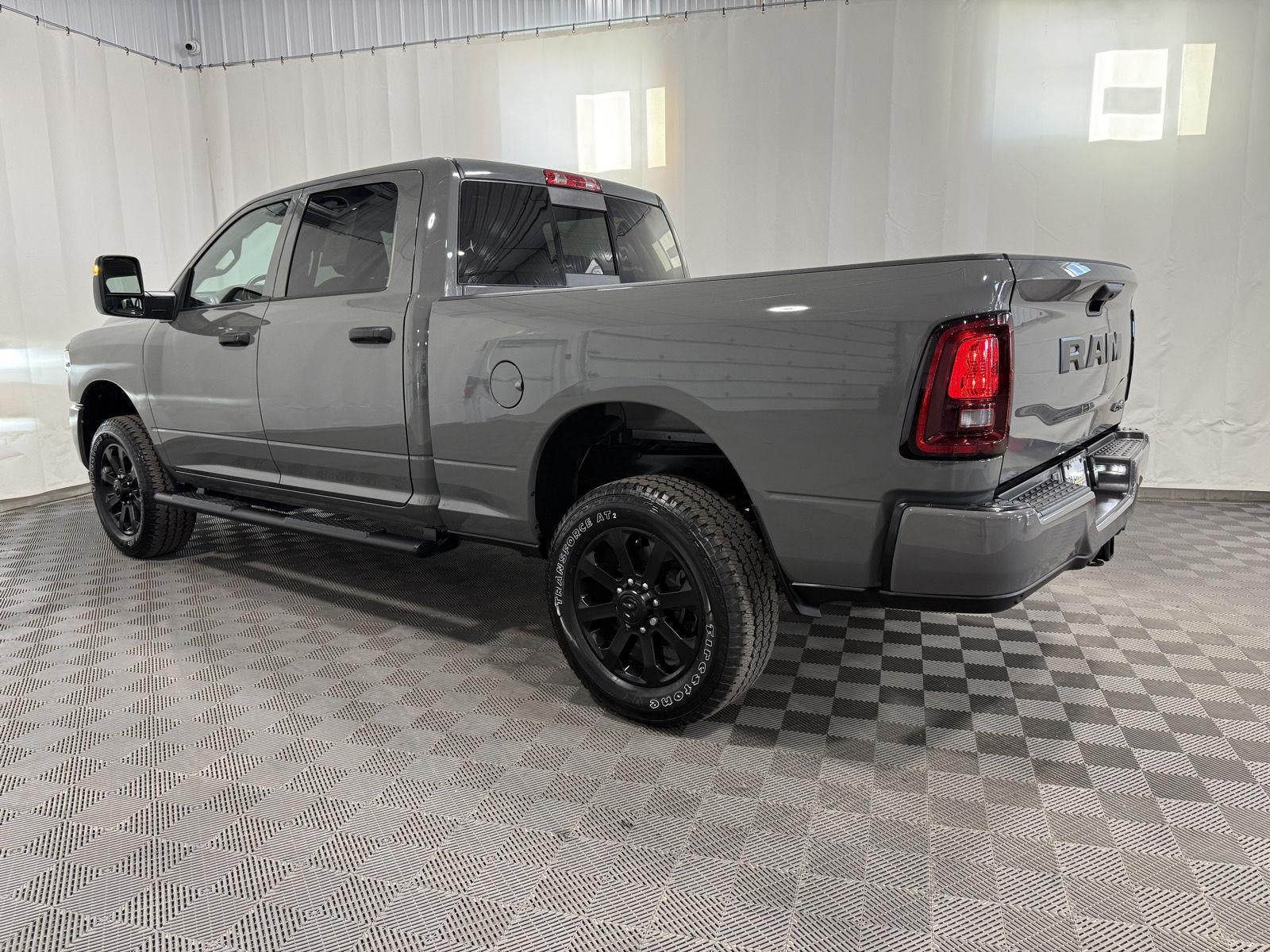 2026 RAM 2500 Black Express Crew Cab 4x4 6'4' Box