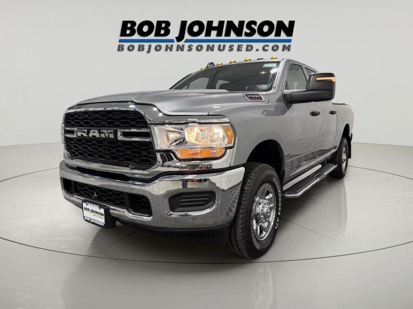 2024 RAM 2500 Tradesman Crew Cab 4x4 6'4' Box