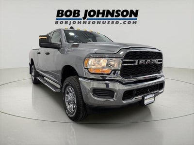 2024 RAM 2500 Tradesman Crew Cab 4x4 6'4' Box