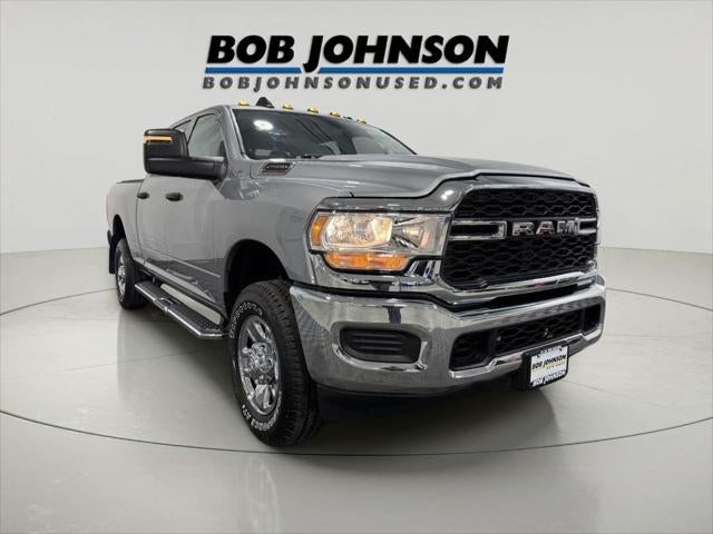 2024 RAM 2500 Tradesman Crew Cab 4x4 6'4' Box