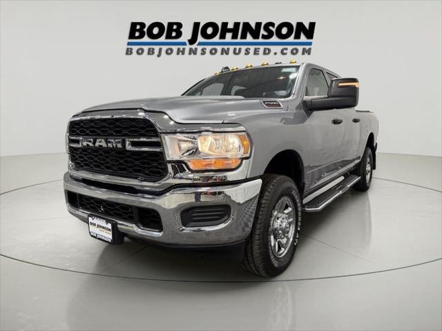 2024 RAM 2500 Tradesman Crew Cab 4x4 6'4' Box
