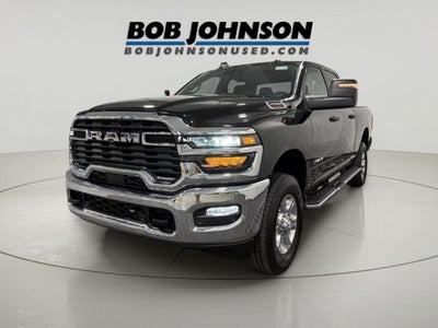 2026 RAM 2500 Big Horn/CHROME PACKAGE