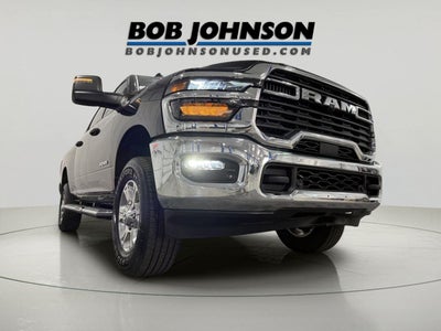 2026 RAM 2500 Big Horn/CHROME PACKAGE
