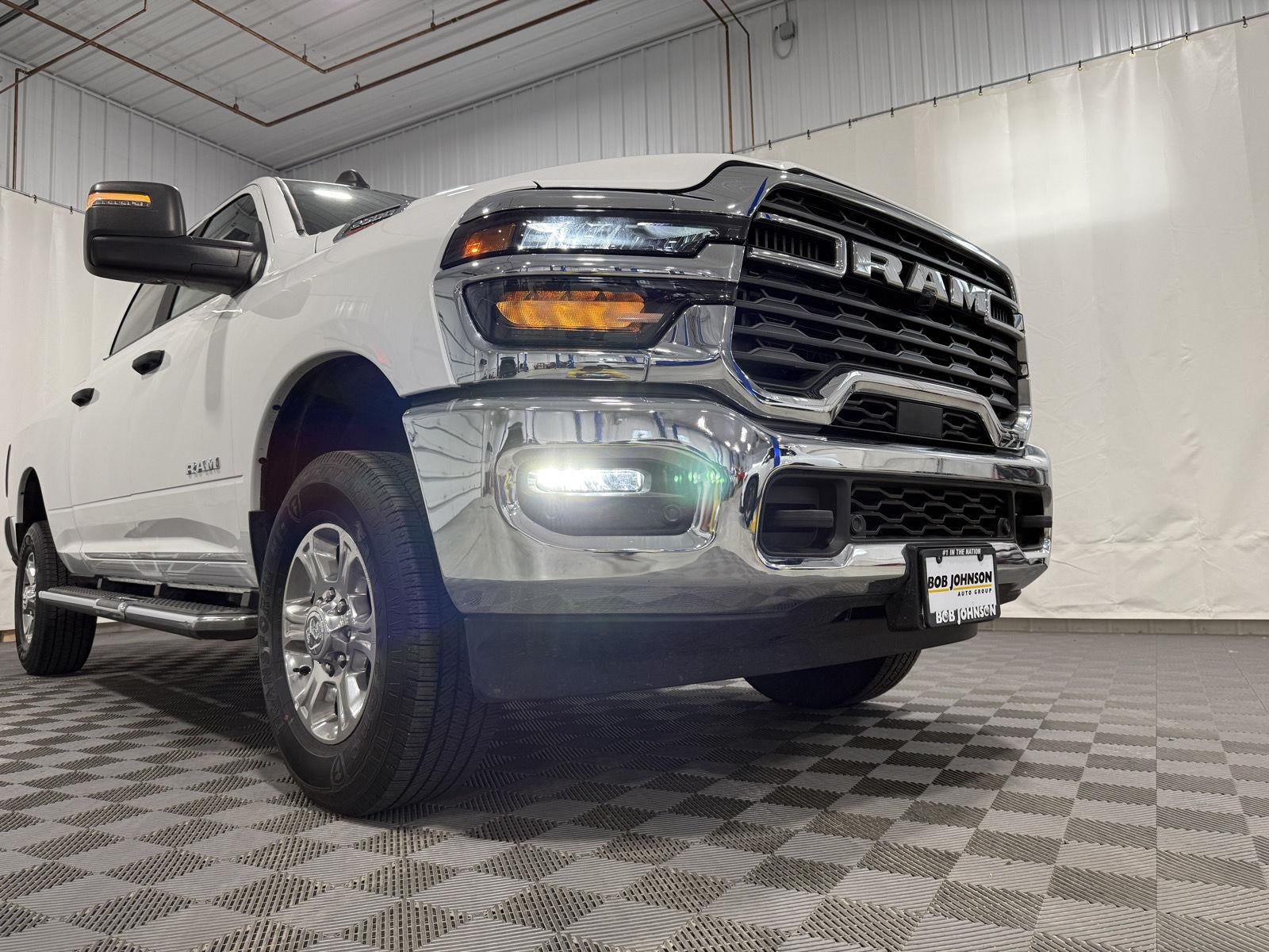 2026 RAM 2500 Big Horn Crew Cab 4x4 6'4' Box