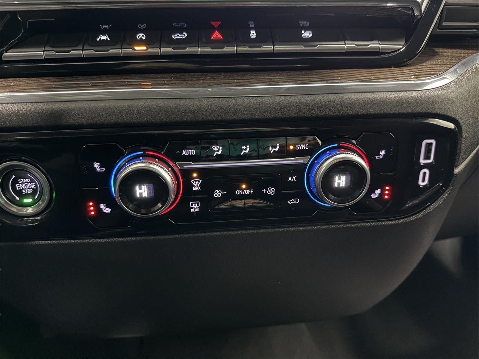 2024 GMC Sierra 1500 4WD Crew Cab Short Box Elevation with 3VL