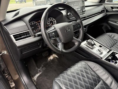 2022 Mitsubishi Outlander SEL Special Edition 2WD