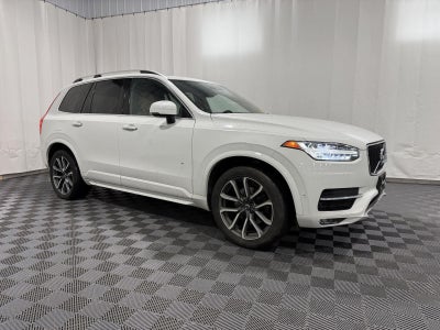 2018 Volvo XC90 T6 Momentum