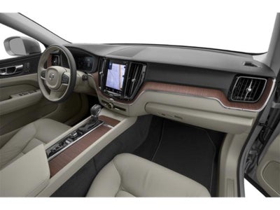 2021 Volvo XC60 T6 Momentum