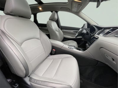 2023 INFINITI QX50 LUXE