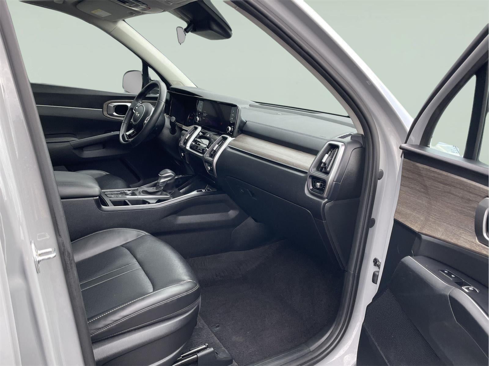 2023 Kia Sorento X-Line S