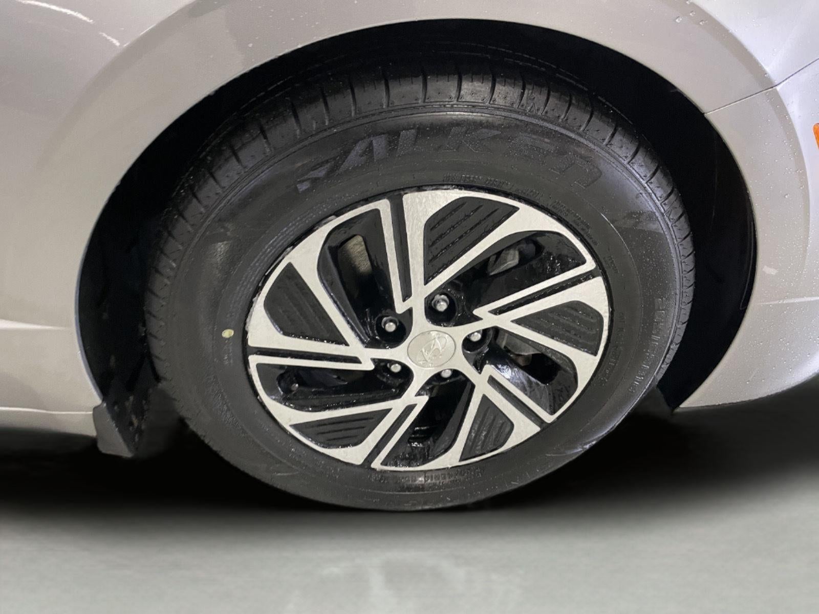 2020 Hyundai Sonata Hybrid Blue