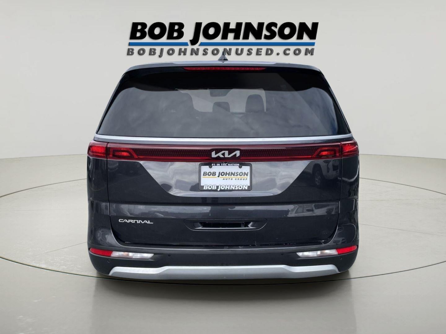 2023 Kia Carnival LX