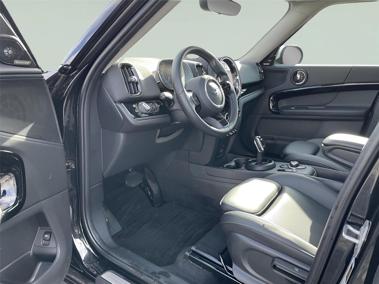 2023 MINI Countryman Cooper S