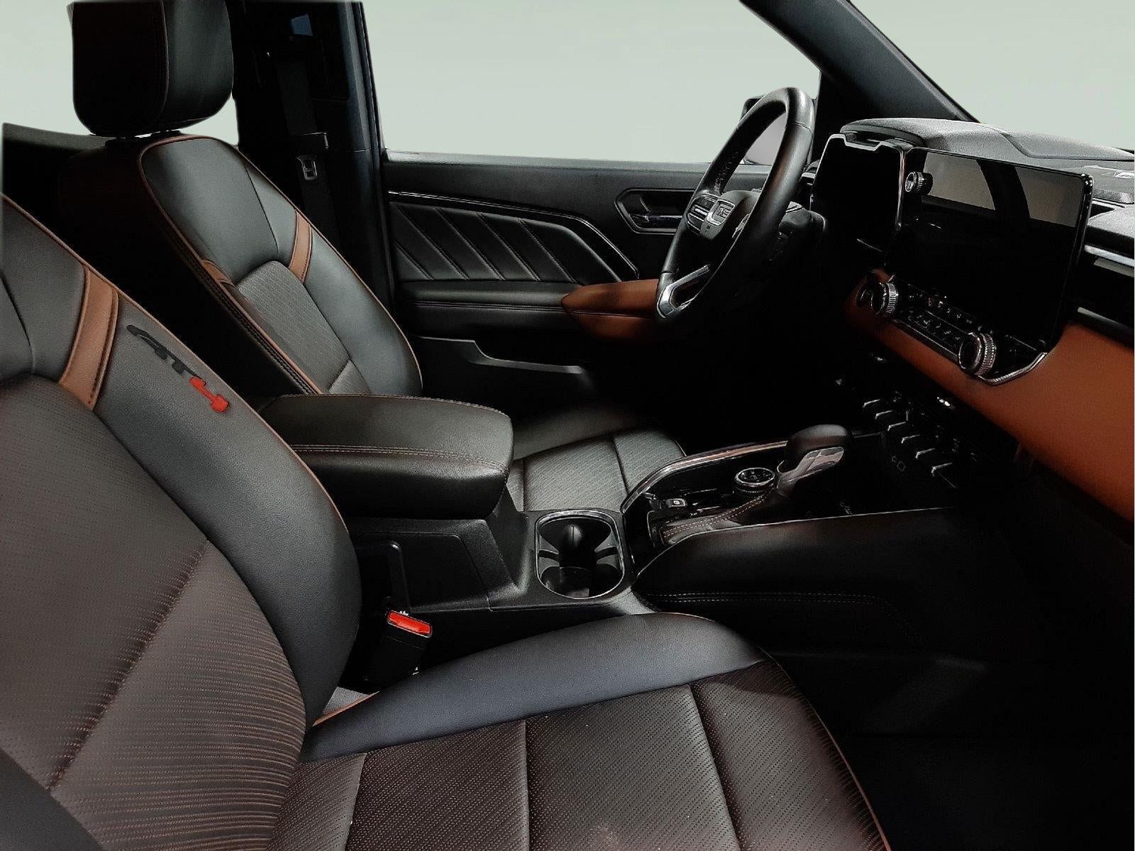 2024 GMC Canyon AT4